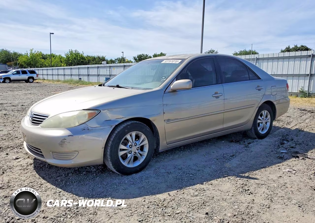 2005 Toyota Camry Le V6