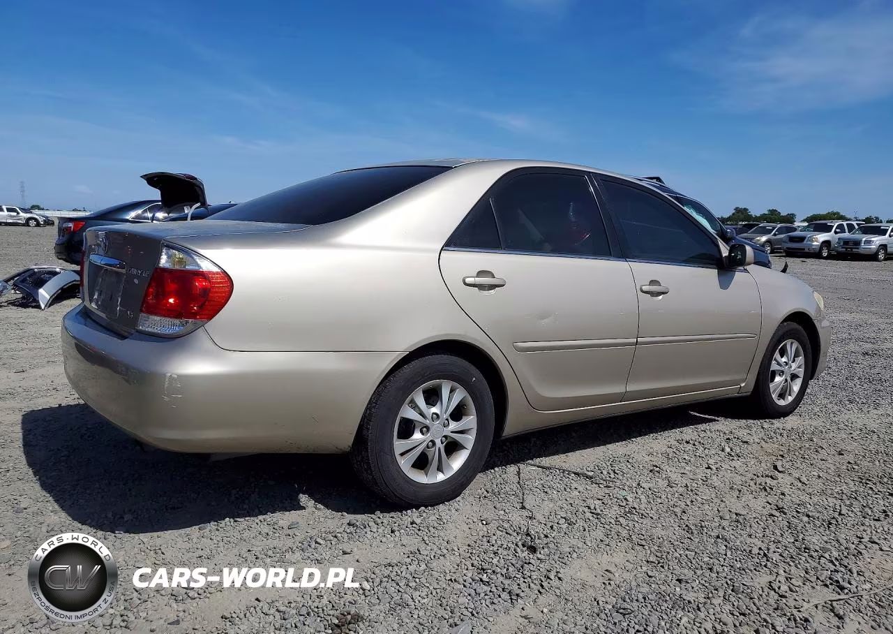 2005 Toyota Camry Le V6 VIN:4T1BF30K85U097387 - 3