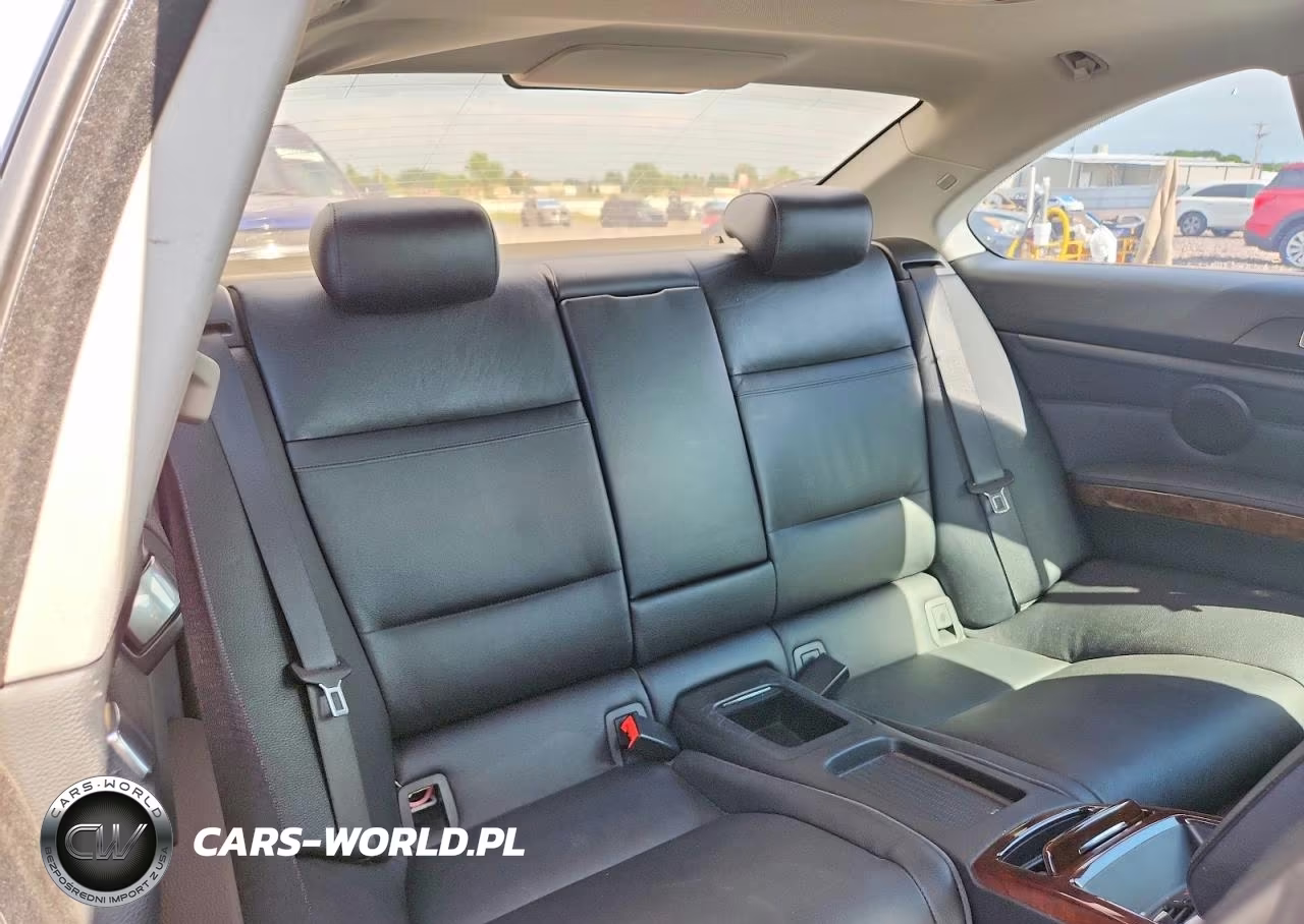 2011 BMW 335 Xi VIN:WBAKF9C53BE619360 - 10