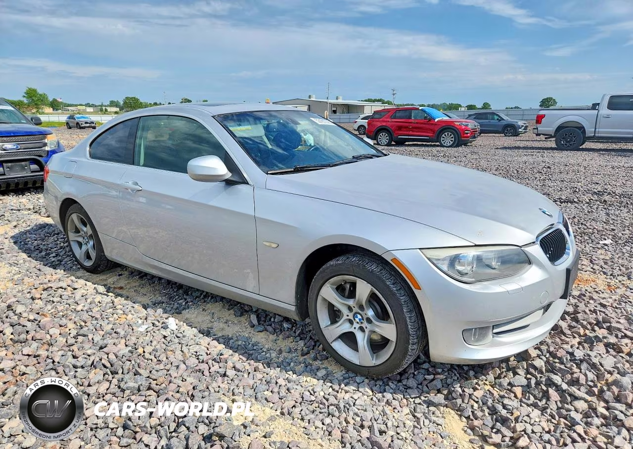 2011 BMW 335 Xi VIN:WBAKF9C53BE619360 - 4