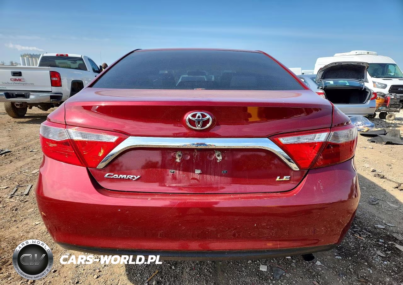 2015 Toyota Camry Le VIN:4T1BF1FK4FU993487 - 6