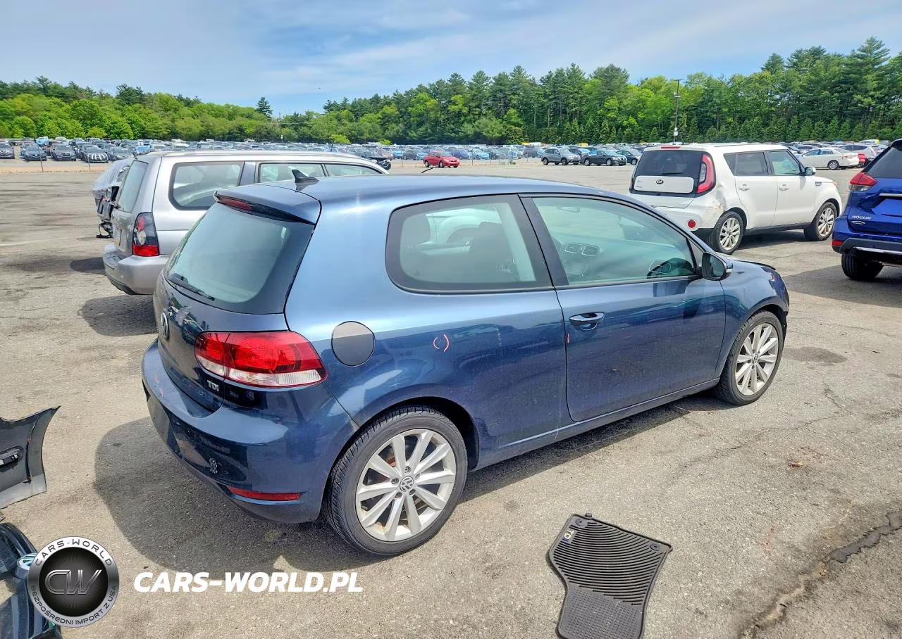 2013 Volkswagen Golf VIN:WVWBM7AJXDW045074 - 3