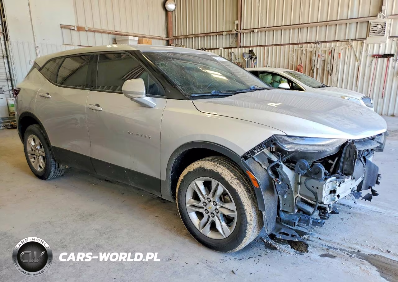 2019 Chevrolet Blazer 1Lt VIN:3GNKBBRA9KS682129 - 4