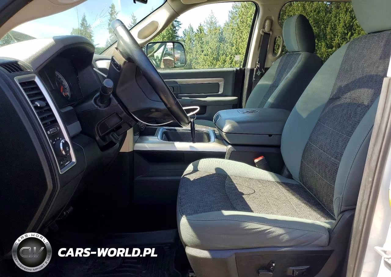 2016 Ram 3500 Big Horn VIN:3C63R3HL8GG164869 - 7