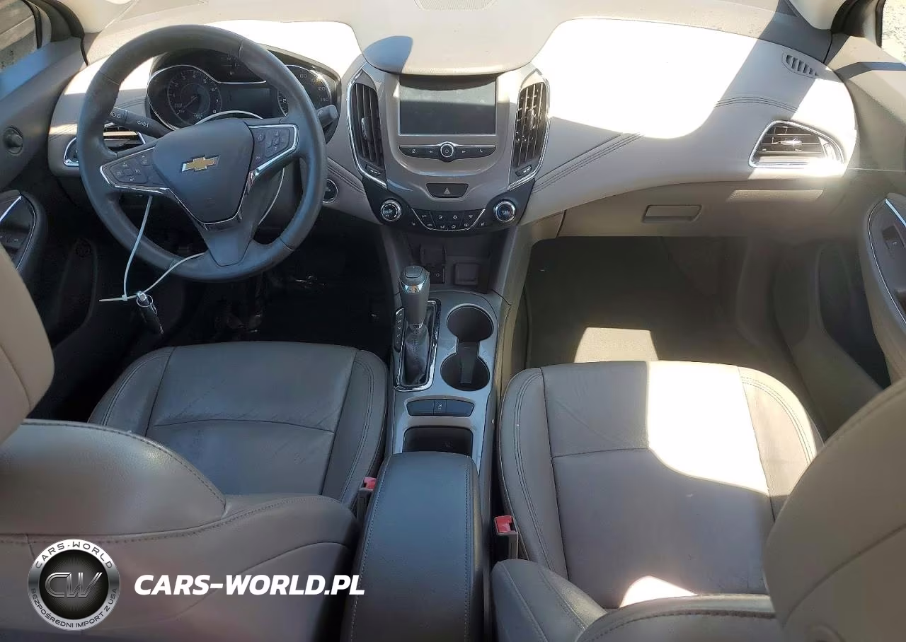 2017 Chevrolet Cruze Premier VIN:1G1BF5SM8H7105692 - 8