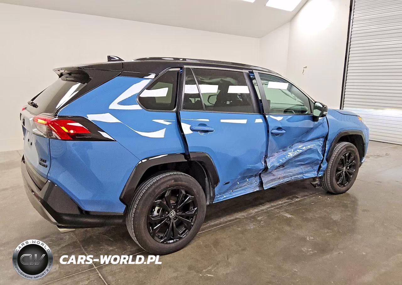 2024 Toyota Rav4 Xse VIN:4T3E6RFV5RU163196 - 3