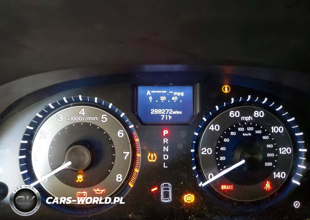 2013 Honda Odyssey Touring VIN:5FNRL5H93DB015422 - 9