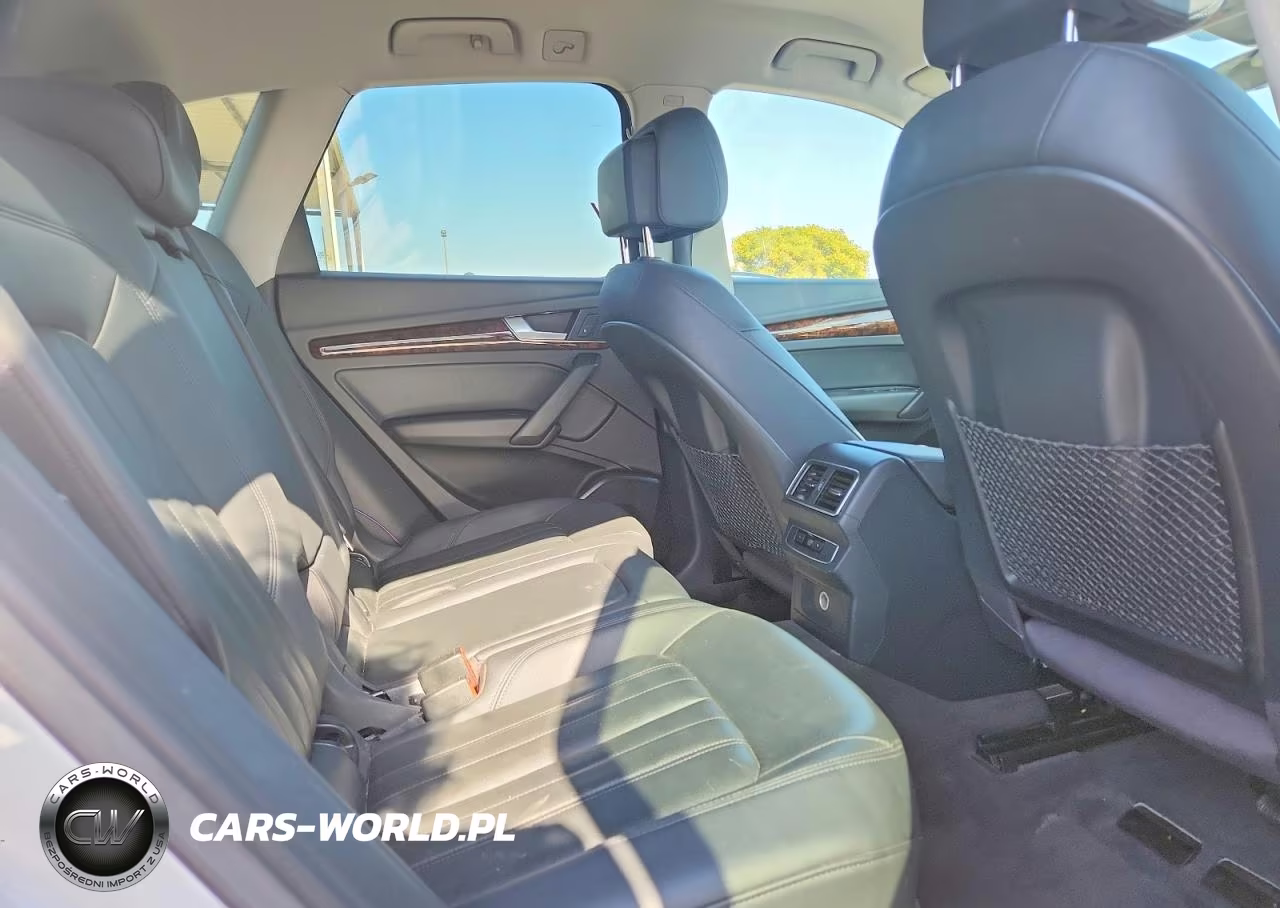 2018 Audi Q5 Premium VIN:WA1ANAFY5J2135550 - 11