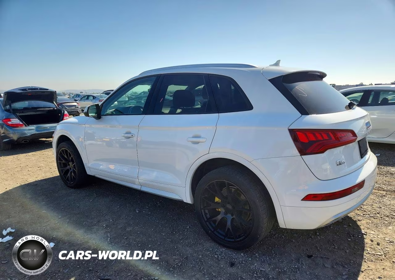 2018 Audi Q5 Premium VIN:WA1ANAFY5J2135550 - 2
