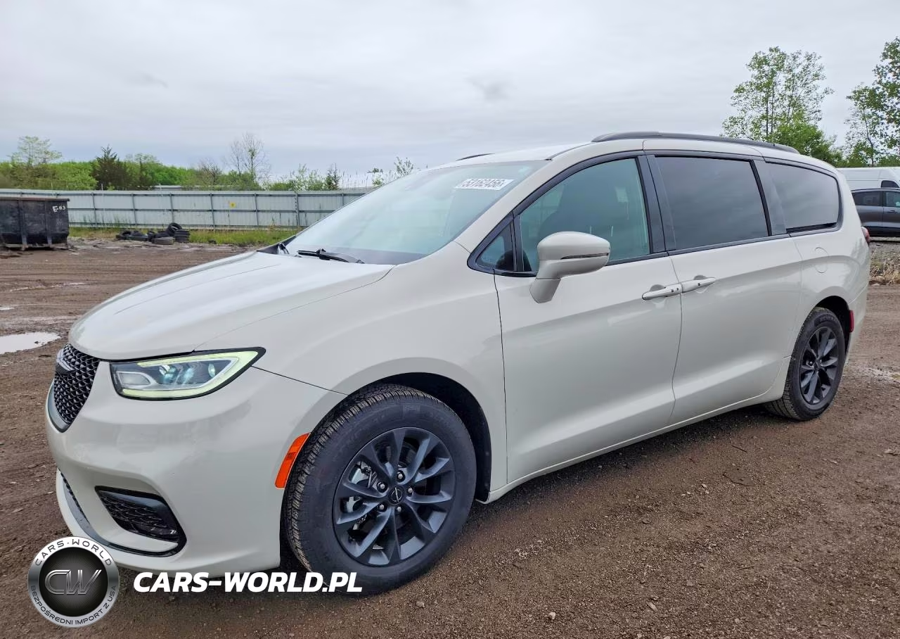 2021 Chrysler Pacifica Touring L