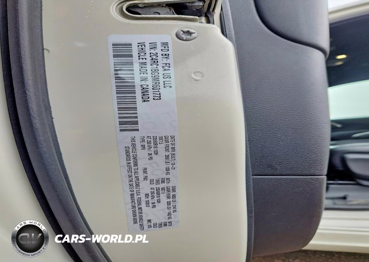 2021 Chrysler Pacifica Touring L VIN:2C4RC1BG9MR601773 - 13