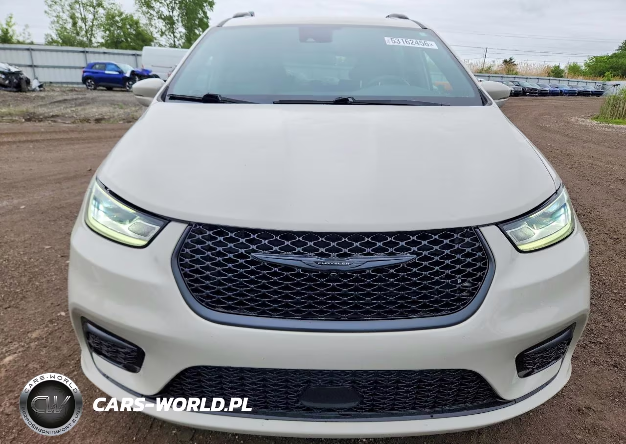 2021 Chrysler Pacifica Touring L VIN:2C4RC1BG9MR601773 - 5