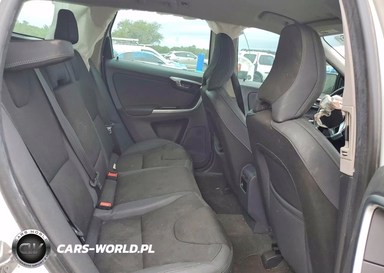 2015 Volvo Xc60 T5 VIN:YV440MDJ8F2676329 - 11