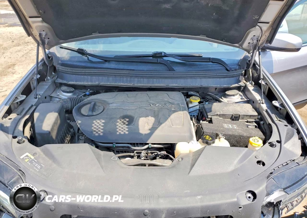 2019 Jeep Cherokee Latitude Plus VIN:1C4PJLLX1KD290928 - 12