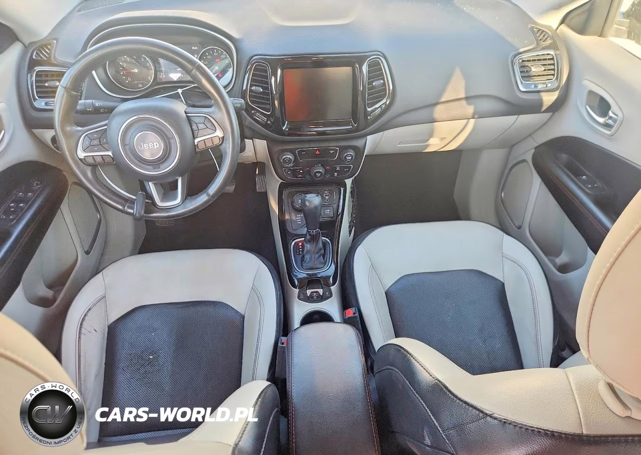 2019 Jeep Compass Limited VIN:3C4NJDCB9KT740403 - 8