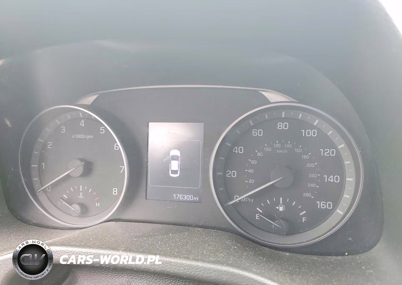 2018 Hyundai Elantra Sel VIN:5NPD84LF4JH231005 - 9