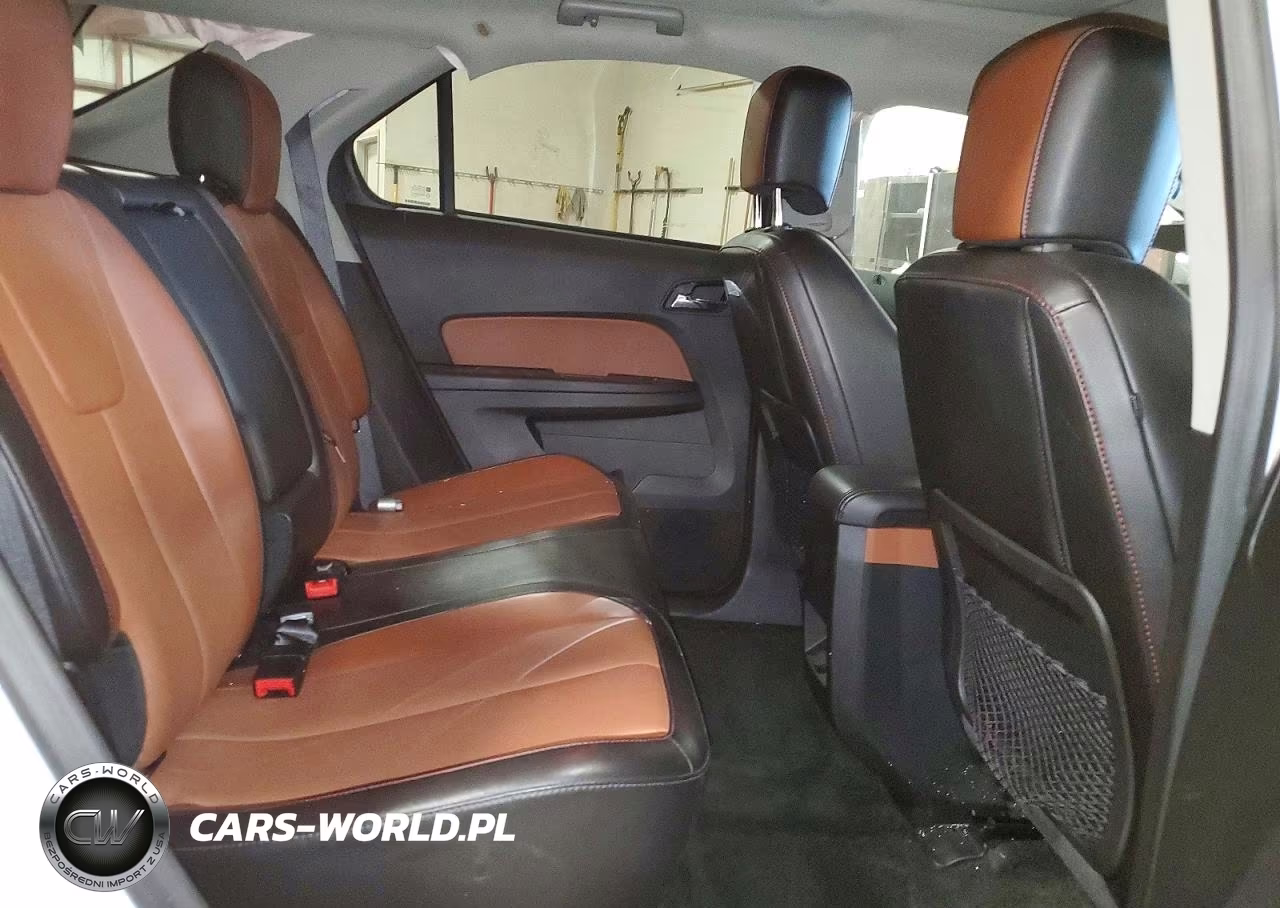 2017 Chevrolet Equinox Premier VIN:2GNALDEK4H1558325 - 11