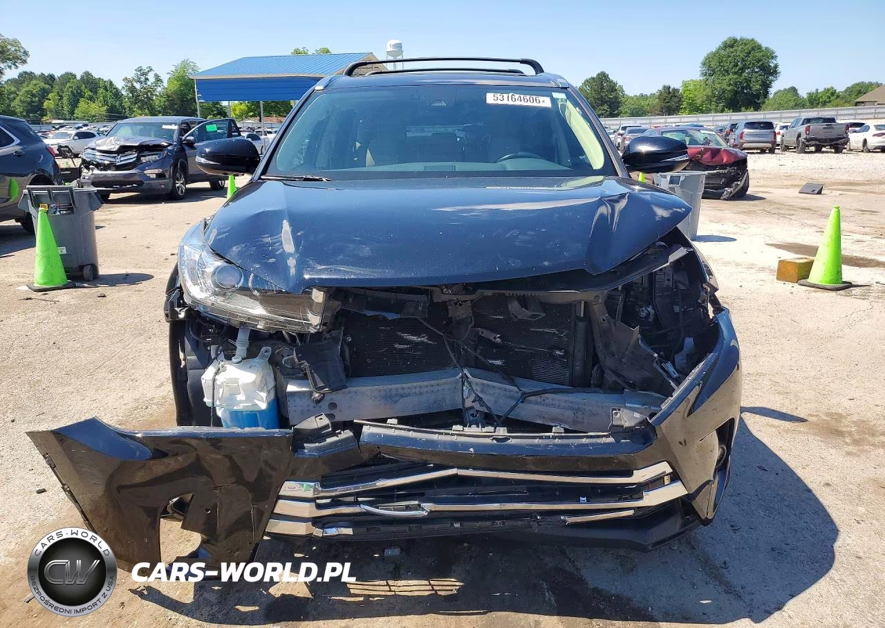 2018 Toyota Highlander Limited Platinum VIN:5TDDZRFH8JS493952 - 5