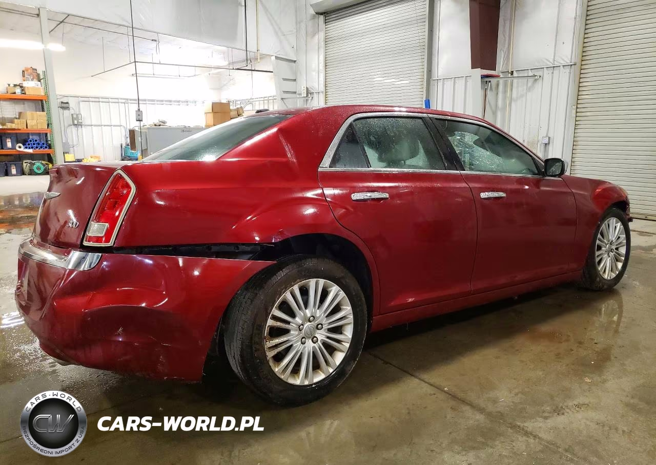 2014 Chrysler 300 VIN:2C3CCARG8EH356021 - 3