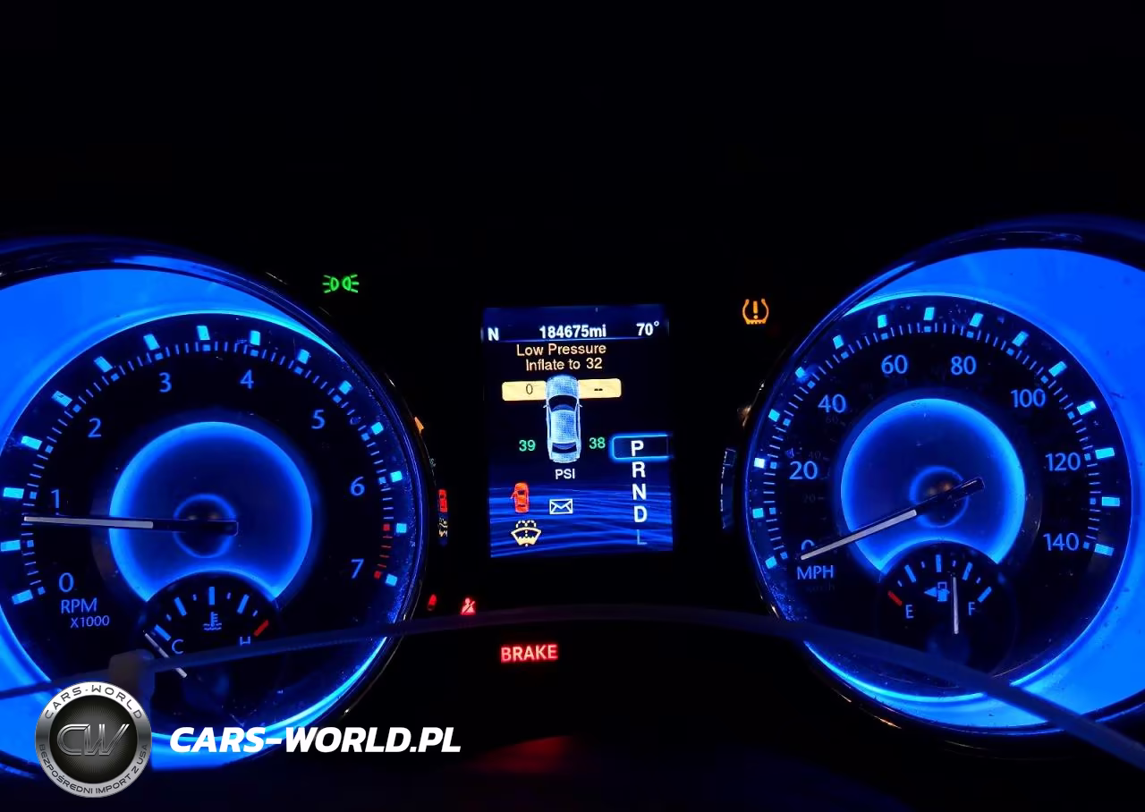 2014 Chrysler 300 VIN:2C3CCARG8EH356021 - 9