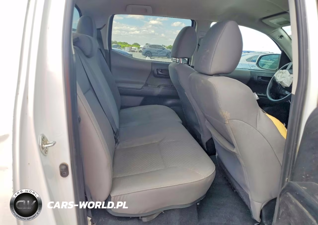 2023 Toyota Tacoma VIN:3TMCZ5AN4PM628550 - 10