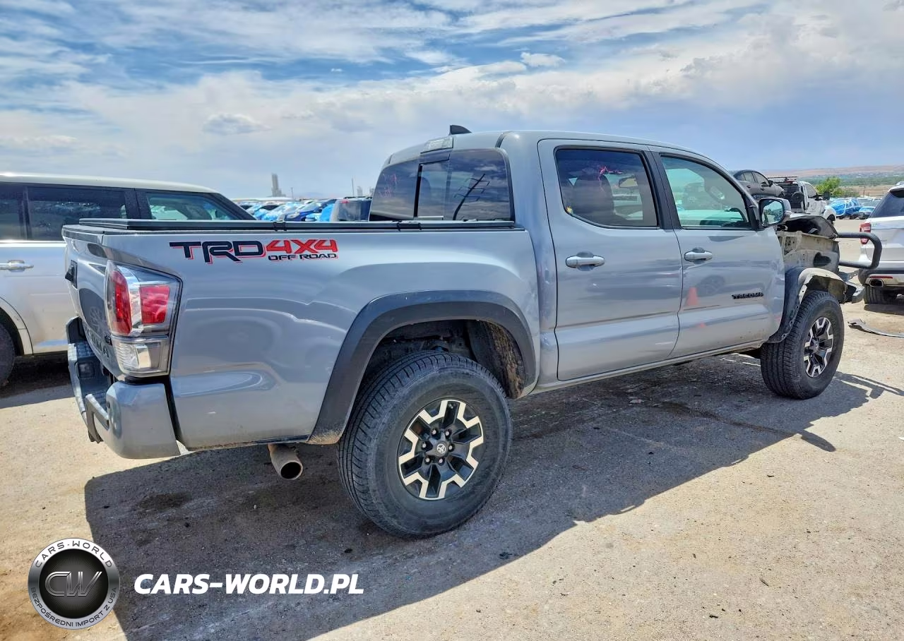 2020 Toyota Tacoma Trd Off-Road VIN:3TMCZ5AN7LM320475 - 3