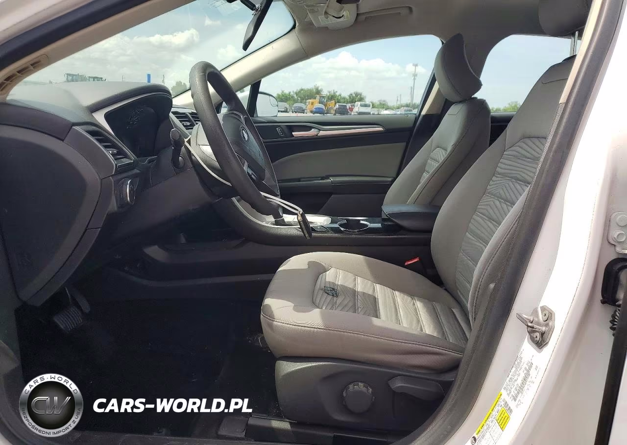 2016 Ford Fusion S VIN:3FA6P0G78GR324189 - 7