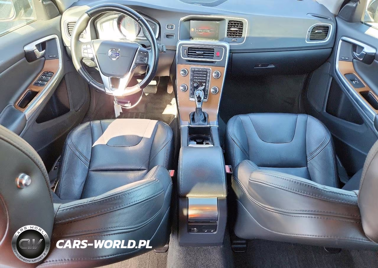 2017 Volvo S60 Platinum VIN:LYV402TM1HB127981 - 8