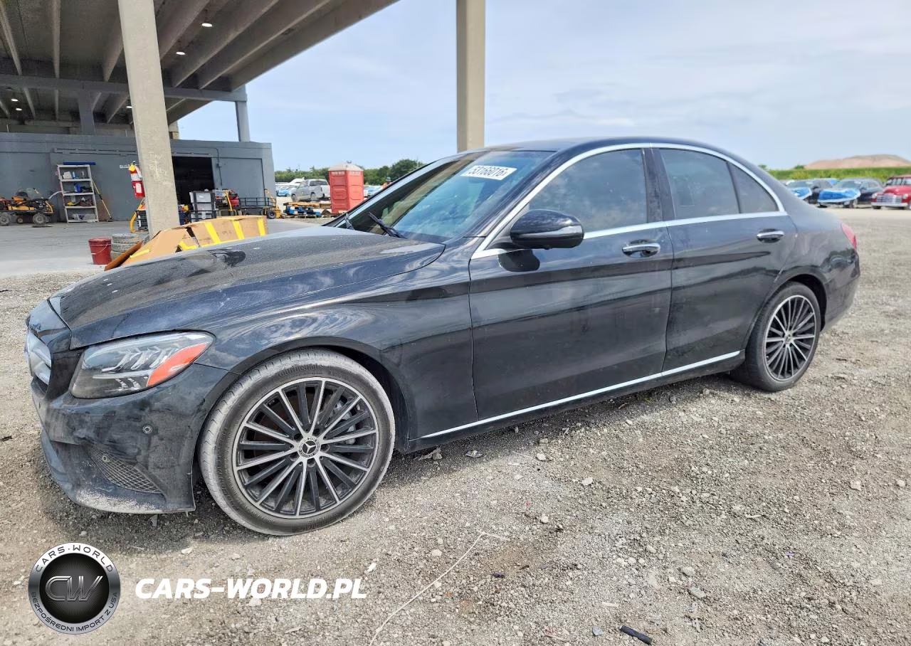 2021 Mercedes-Benz C 300