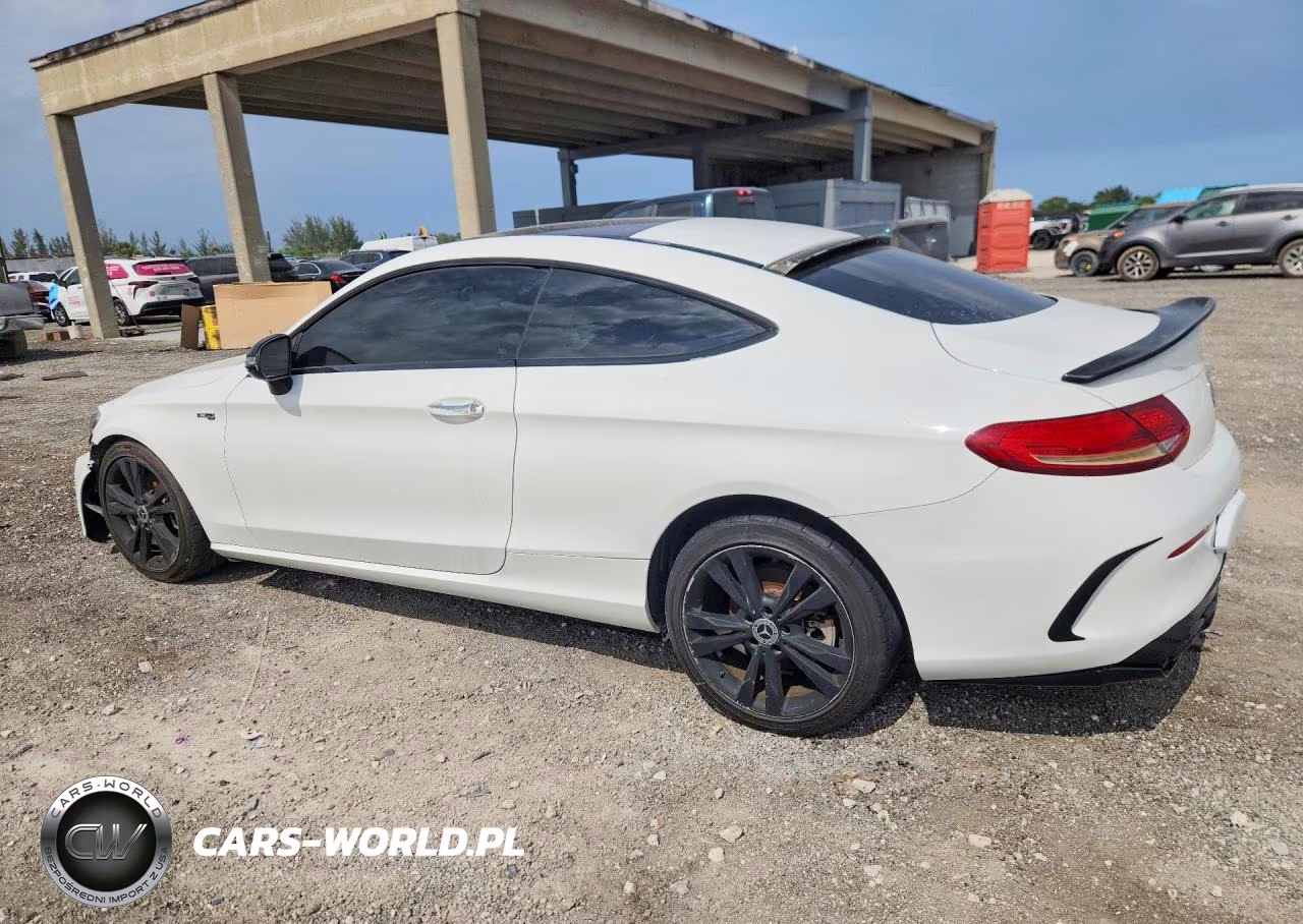 2017 Mercedes-Benz C 300 4Matic VIN:WDDWJ4KB6HF400091 - 2