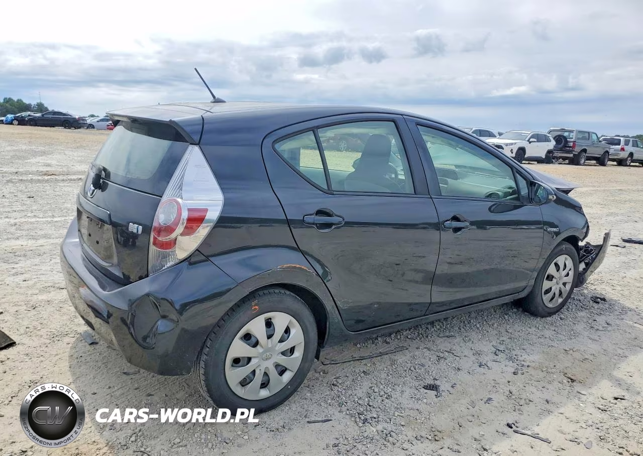 2012 Toyota Prius C One VIN:JTDKDTB38C1514439 - 3