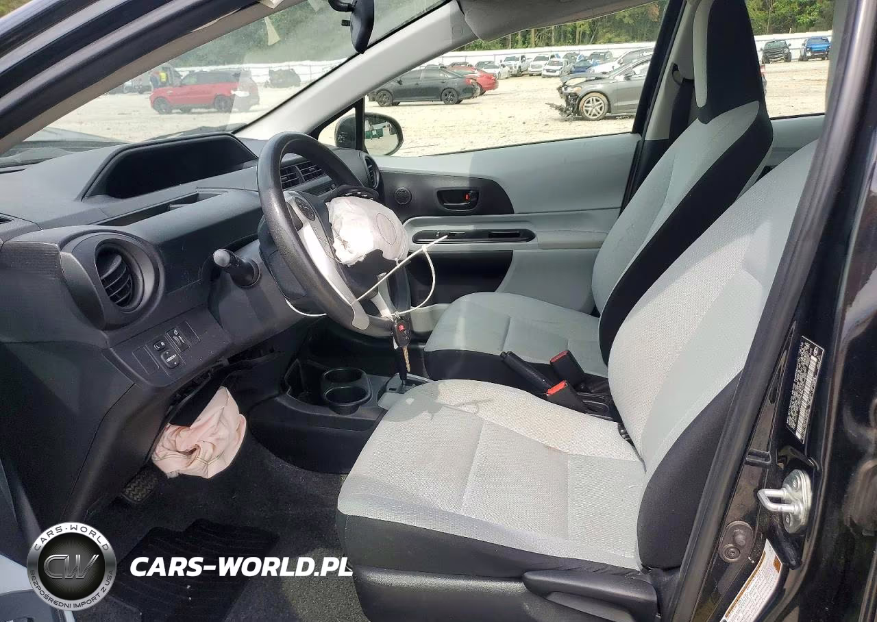 2012 Toyota Prius C One VIN:JTDKDTB38C1514439 - 7