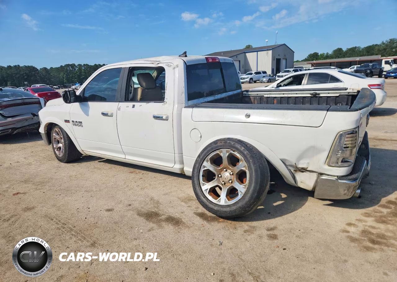 2017 Ram 1500 Laramie VIN:1C6RR7NT1HS568984 - 2