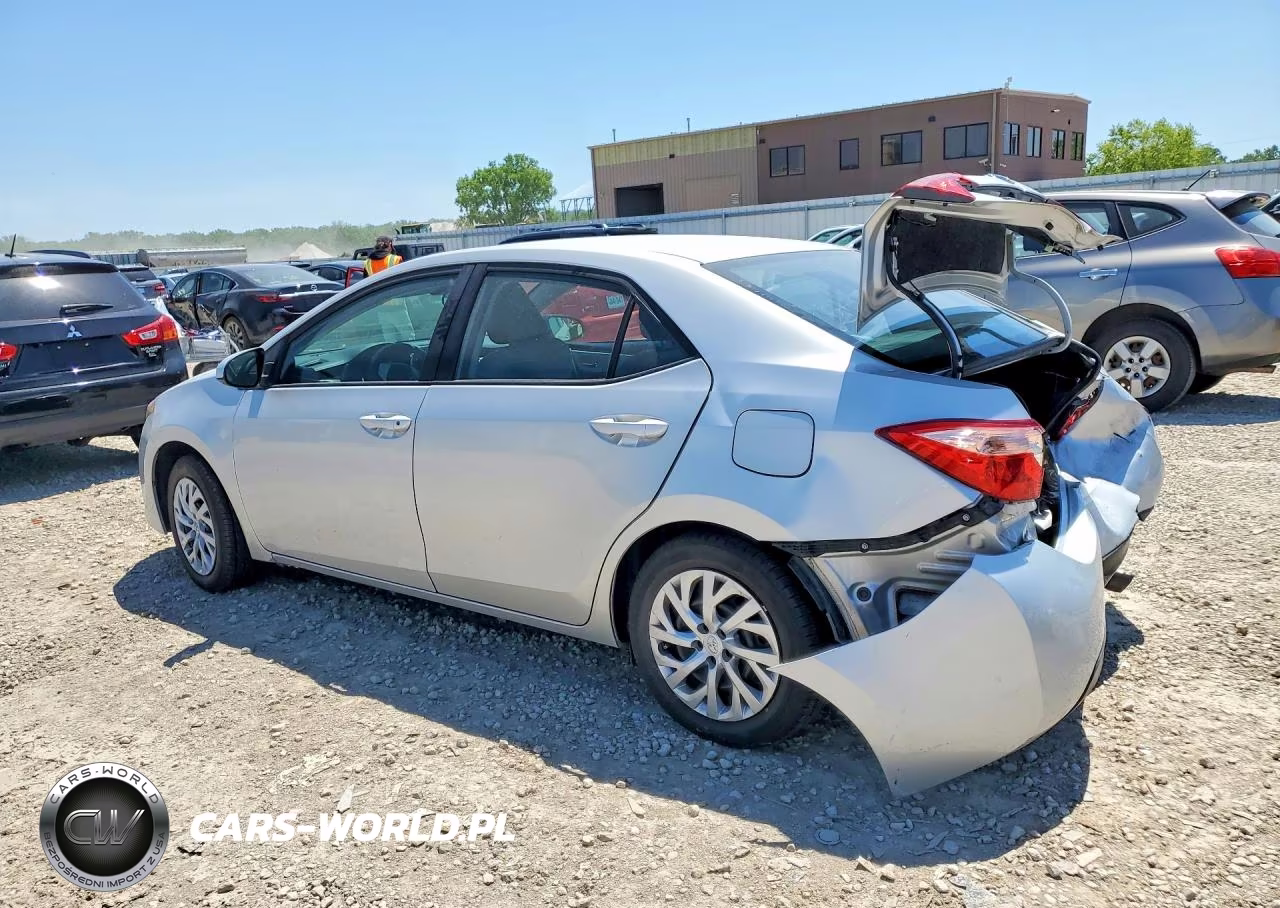 2019 Toyota Corolla Le VIN:5YFBURHE8KP883503 - 2