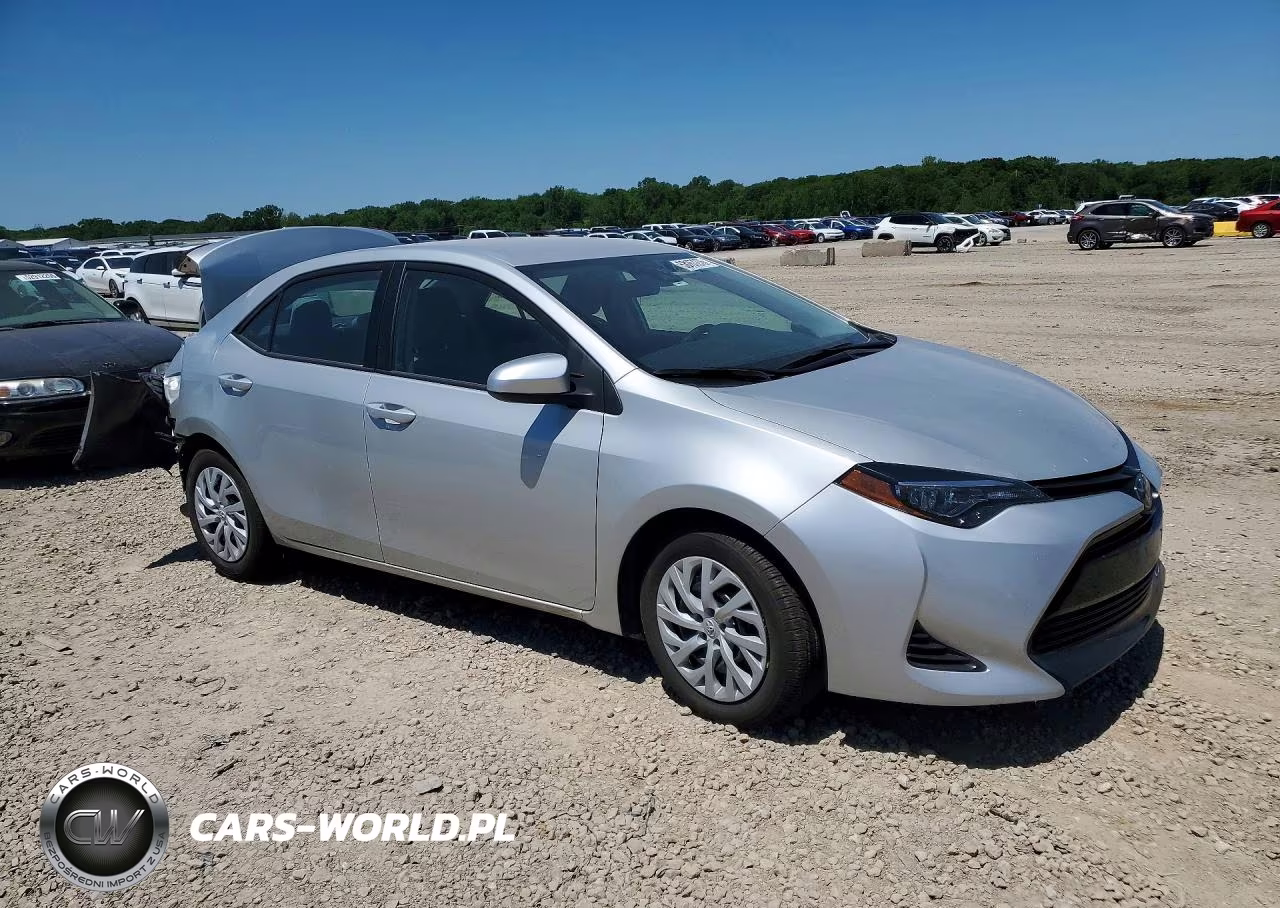 2019 Toyota Corolla Le VIN:5YFBURHE8KP883503 - 4