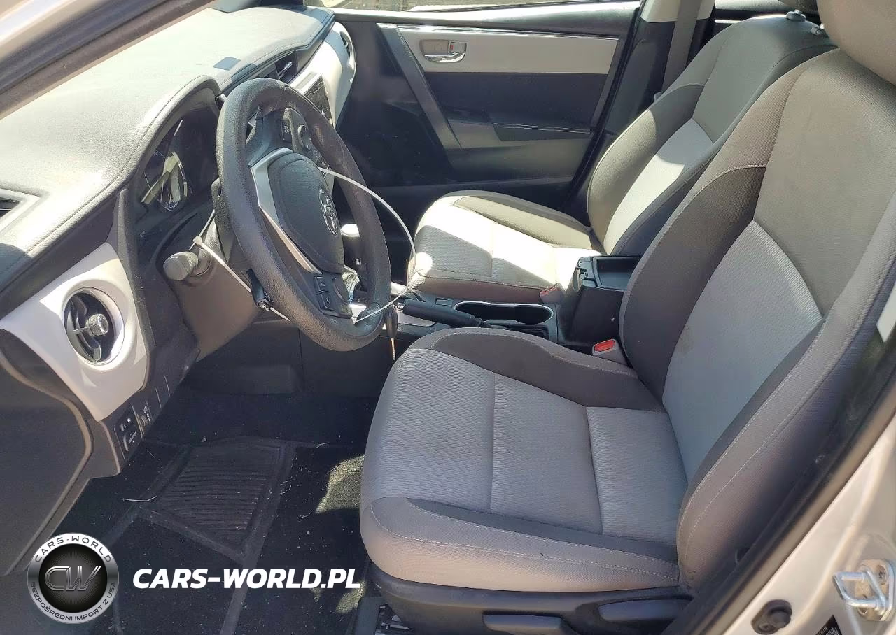 2019 Toyota Corolla Le VIN:5YFBURHE8KP883503 - 7