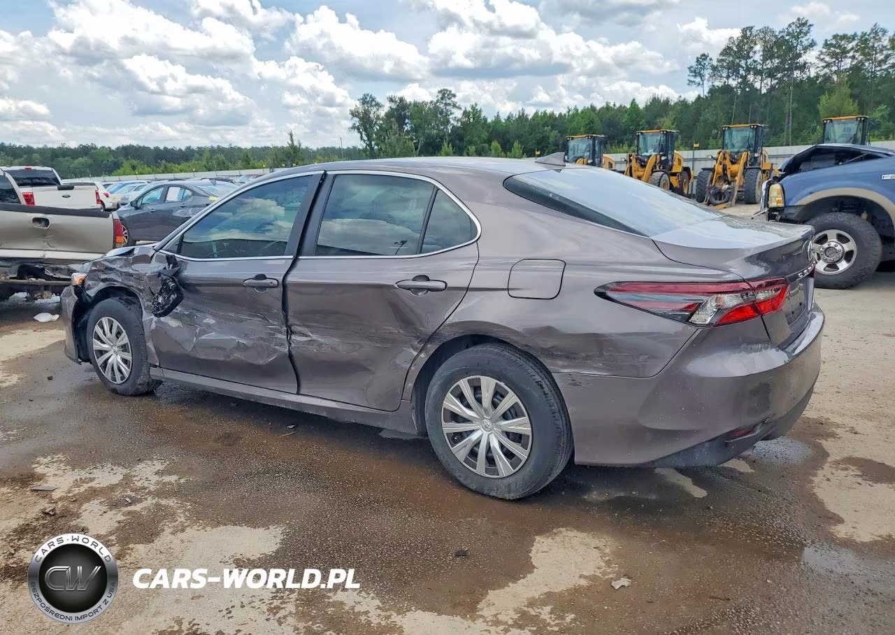 2024 Toyota Camry Le VIN:4T1C31AK0RU629236 - 2
