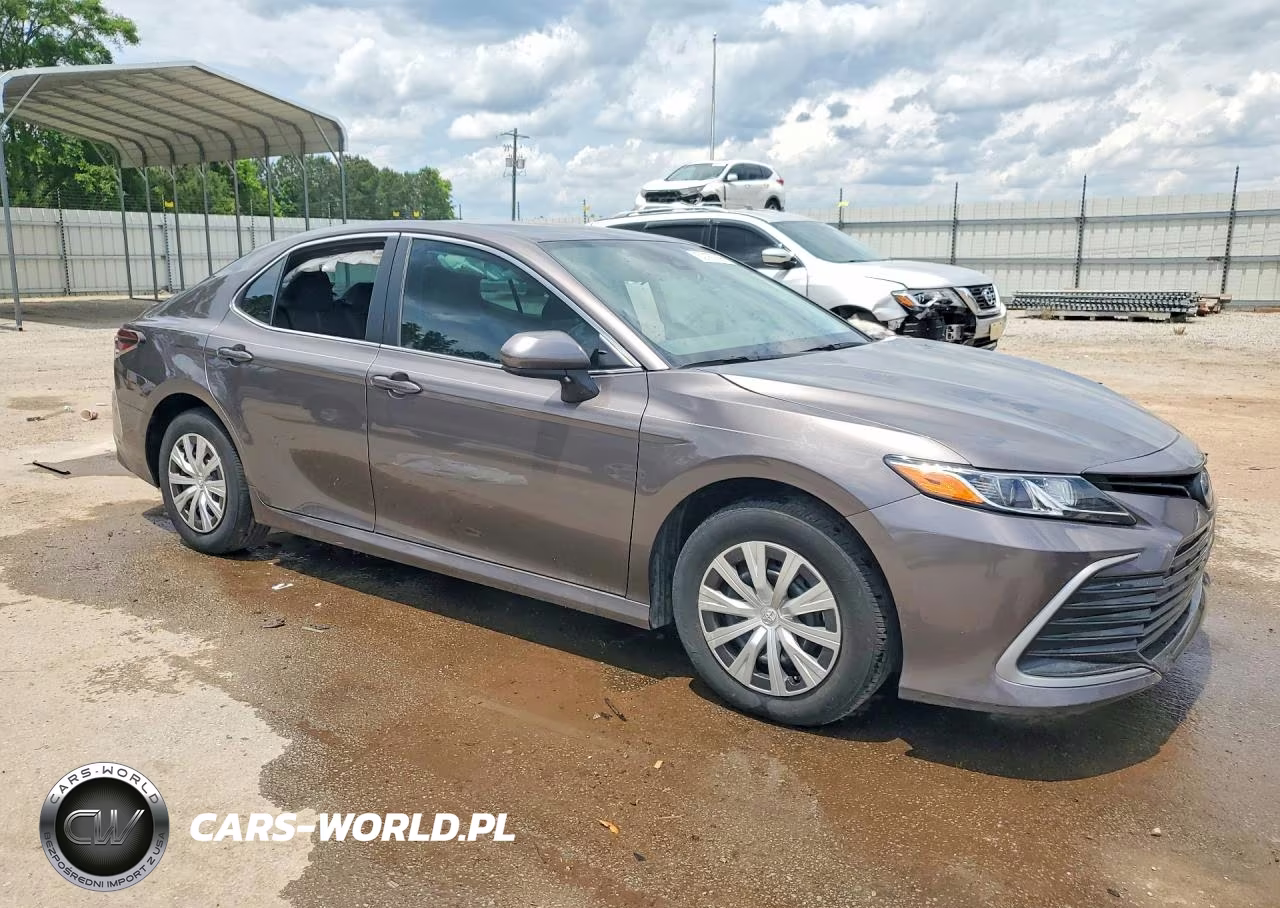 2024 Toyota Camry Le VIN:4T1C31AK0RU629236 - 4