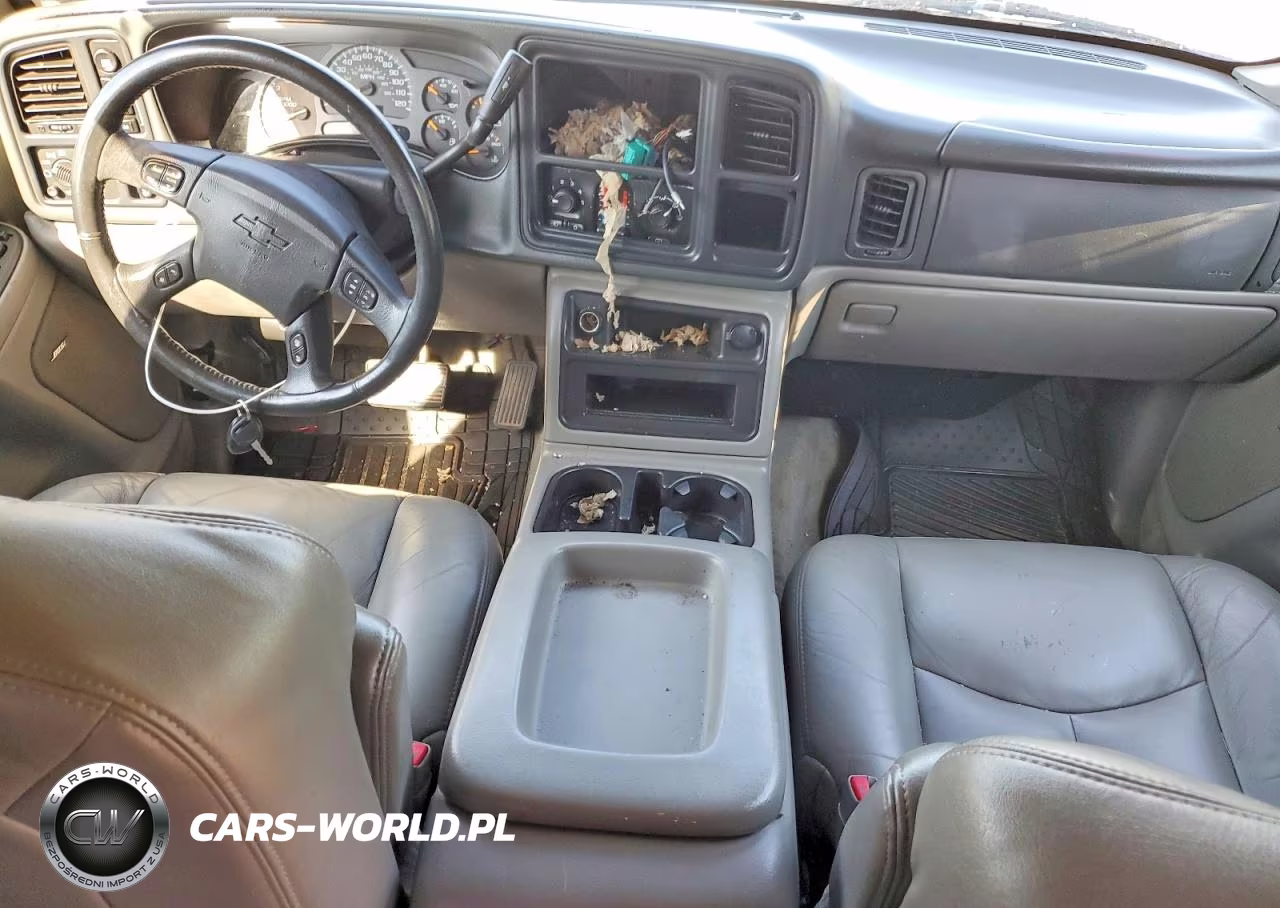 2004 Chevrolet Suburban K1500 VIN:3GNFK16Z84G148146 - 8