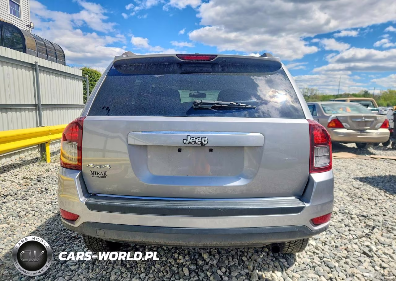 2016 Jeep Compass Sport VIN:1C4NJDBB2GD571694 - 6