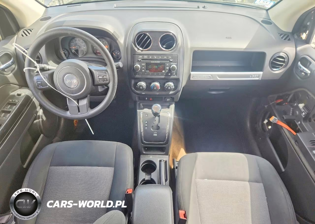 2016 Jeep Compass Sport VIN:1C4NJDBB2GD571694 - 8