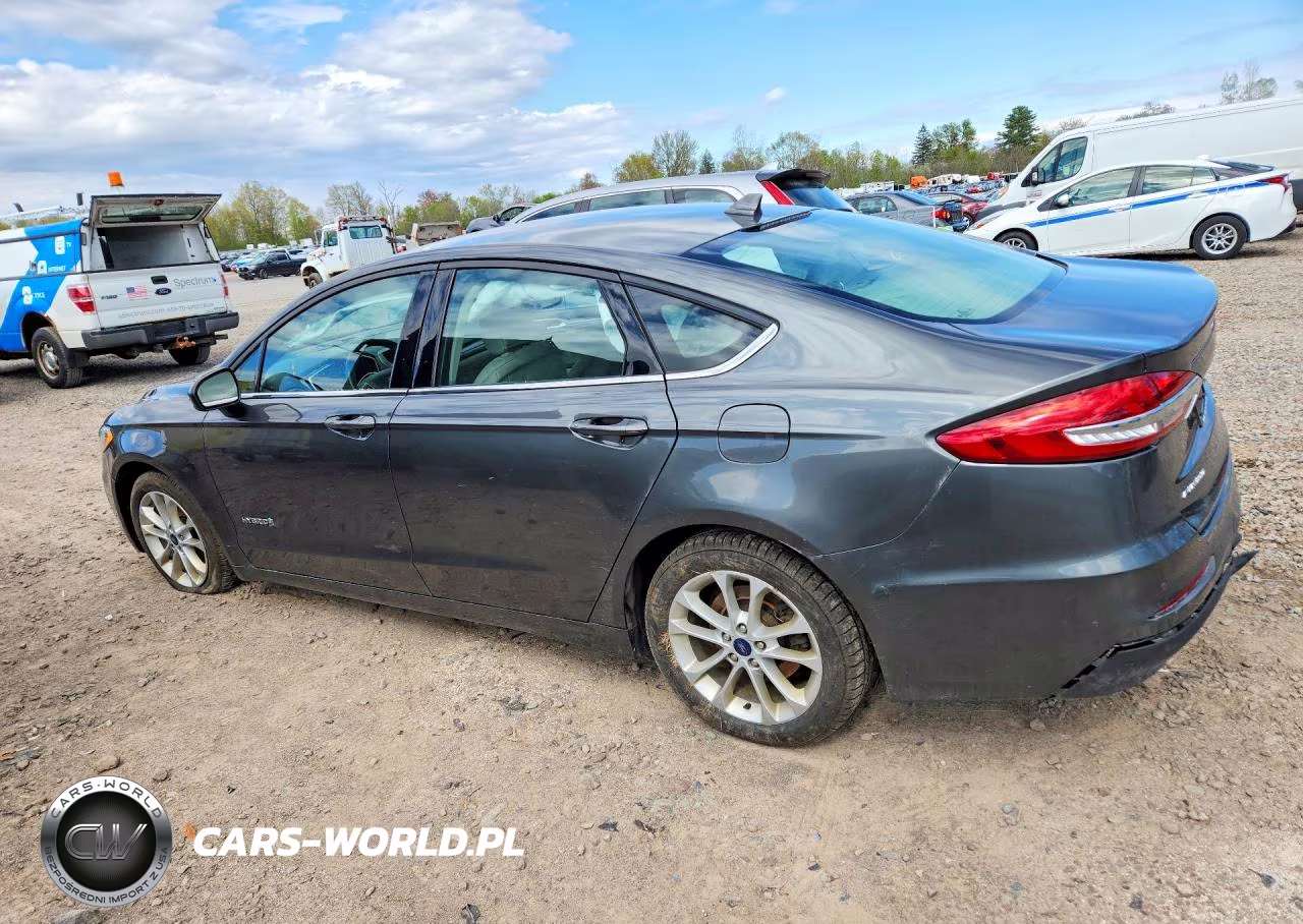 2019 Ford Fusion Se VIN:3FA6P0LUXKR279518 - 2