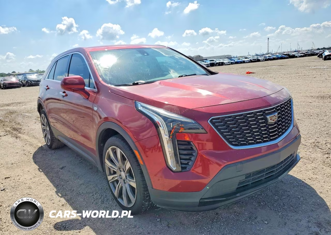 2019 Cadillac Xt4 Luxury VIN:1GYAZAR40KF205382 - 4