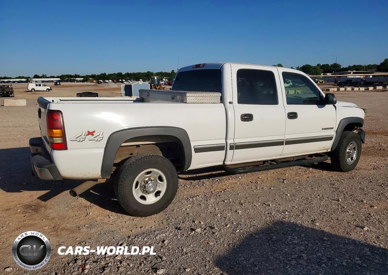 2001 Chevrolet Silverado K2500 Heavy Duty VIN:1GCHK23UX1F197345 - 3