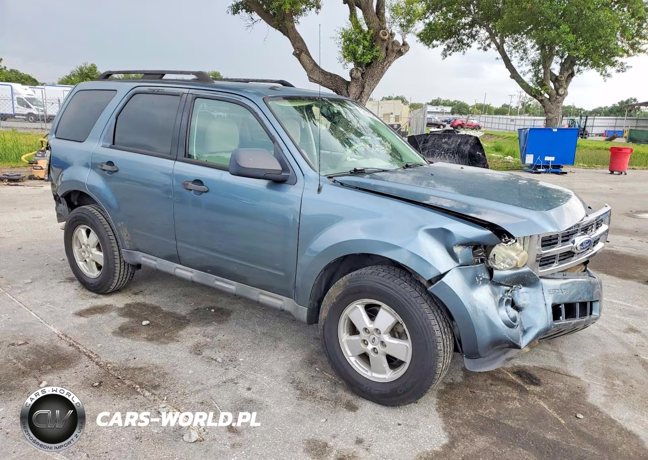 2012 Ford Escape Xlt VIN:1FMCU0D76CKB39059 - 4