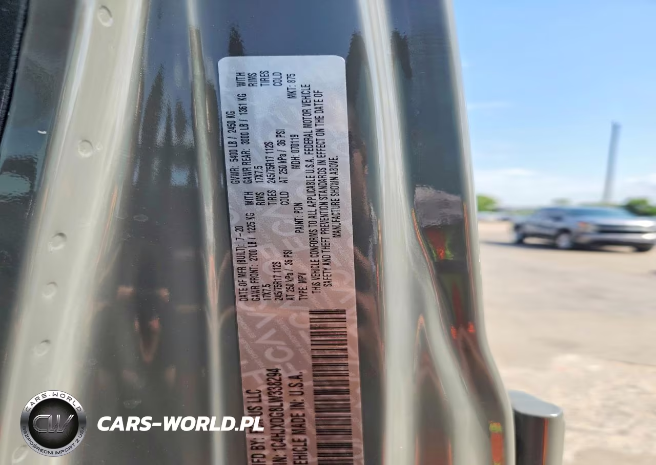 2020 Jeep Wrangler Unlimited Sport VIN:1C4HJXDG8LW338294 - 12