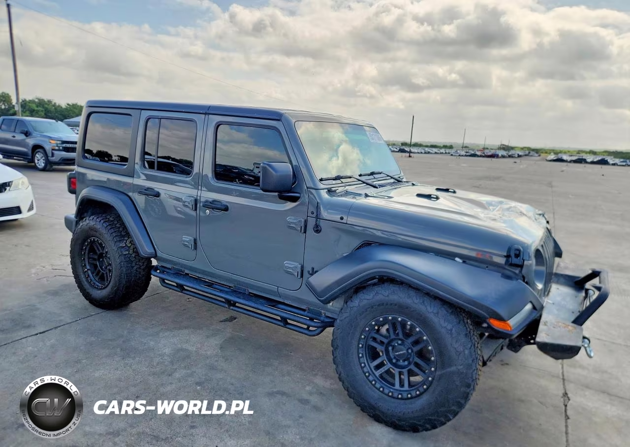 2020 Jeep Wrangler Unlimited Sport VIN:1C4HJXDG8LW338294 - 4