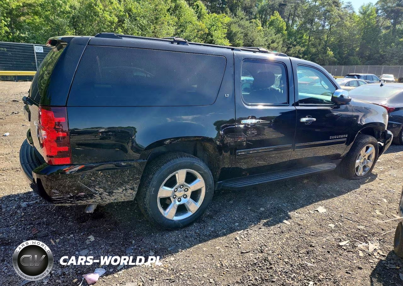 2013 Chevrolet Suburban K1500 Lt VIN:1GNSKJE71DR298579 - 3
