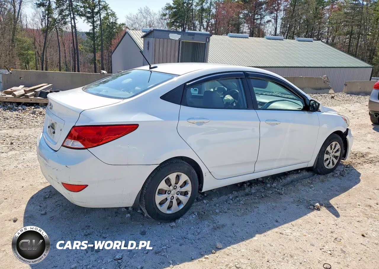 2016 Hyundai Accent Se VIN:KMHCT4AE1GU162742 - 3