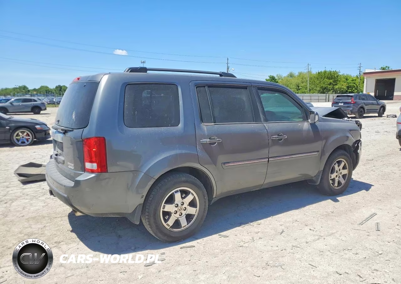 2011 Honda Pilot Touring VIN:5FNYF4H98BB051794 - 3